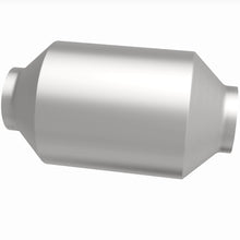 Load image into Gallery viewer, MagnaFlow Exhaust Products 6511306 California CARB Universal Catalytic Converter for Select Nissan Versa, Nissan Versa Note