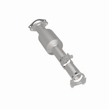 Load image into Gallery viewer, MagnaFlow Exhaust Products 5571814 California CARB Direct-Fit Catalytic Converter for Select Kia Rio