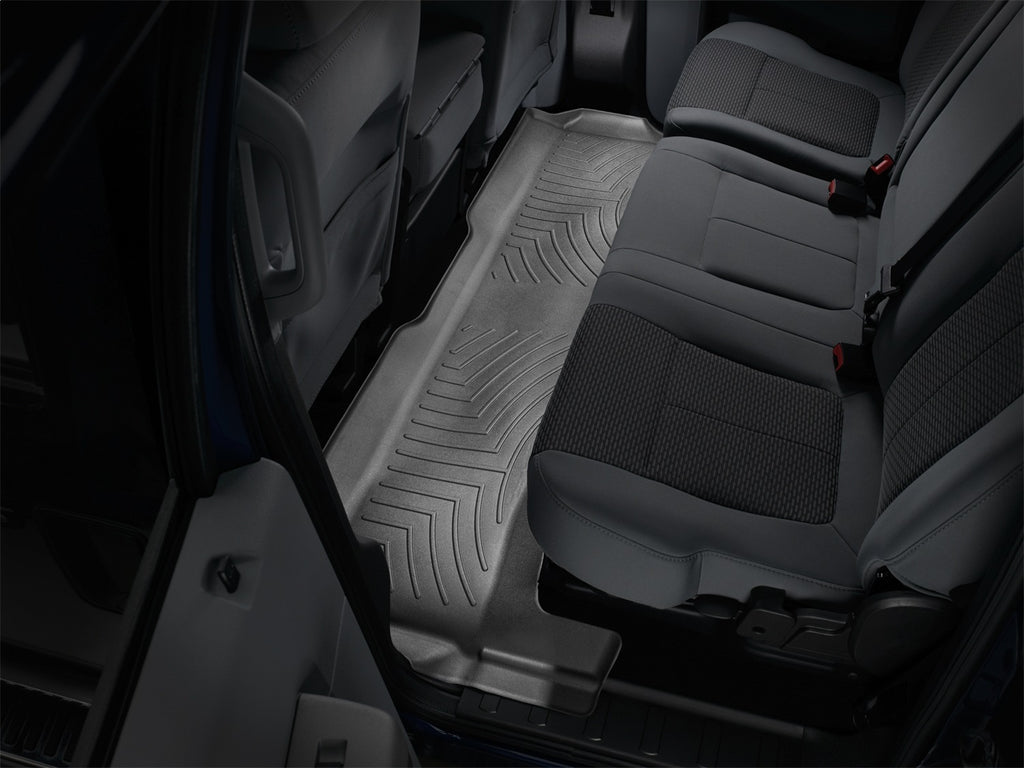 Weathertech 443052 FloorLiner™ DigitalFit® for Select Ford F-250 Super Duty, Ford F-350 Super Duty, Ford F-450 Super Duty, Ford F-550 Super Duty