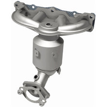 Load image into Gallery viewer, MagnaFlow Exhaust Products 5531775 California CARB Manifold Catalytic Converter for Select Hyundai Santa Fe Sport, Kia Sorento