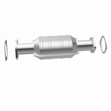 Load image into Gallery viewer, MagnaFlow Exhaust Products 24073 HM Grade Direct-Fit Catalytic Converter for Select Nissan Frontier, Nissan Xterra