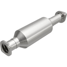 Load image into Gallery viewer, MagnaFlow Exhaust Products 4481877 California CARB Direct-Fit Catalytic Converter for Select Hyundai Sonata
