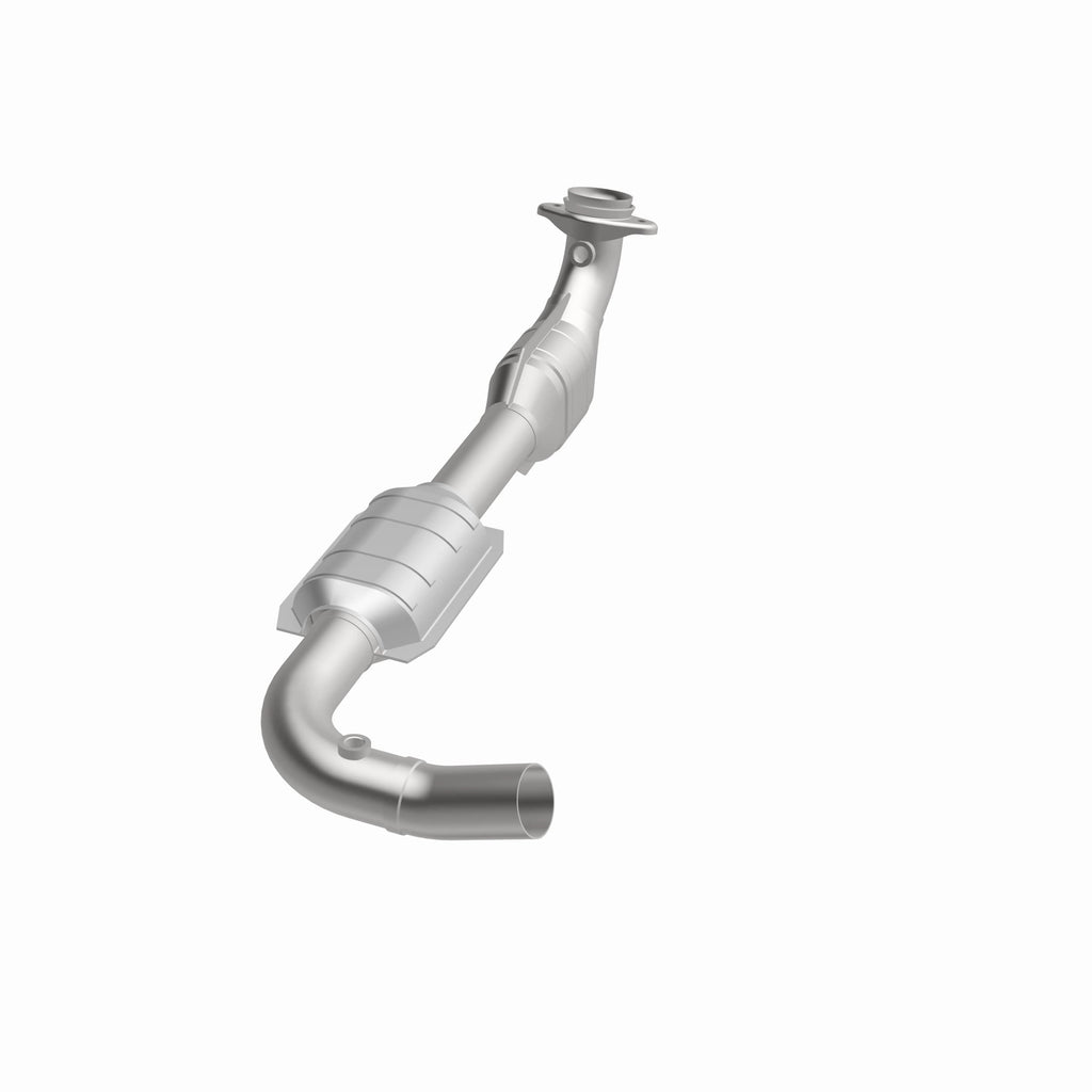 MagnaFlow Exhaust Products 51433 OEM Grade Direct-Fit Catalytic Converter for Select Ford E-150, Ford E-150 Club Wagon, Ford E-150 Econoline, Ford E-150 Econoline Club Wagon, Ford E-250