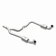 Load image into Gallery viewer, MagnaFlow Exhaust Products 52153 OEM Grade Direct-Fit Catalytic Converter for Select Ford E-150, Ford E-250