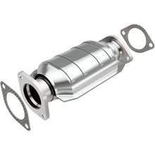 Load image into Gallery viewer, MagnaFlow Exhaust Products 441041 California CARB Direct-Fit Catalytic Converter for Select INFINITI I35, Nissan Maxima