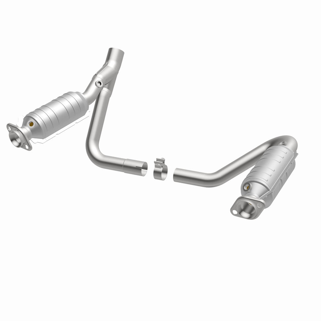 MagnaFlow Exhaust Products 49832 OEM Grade Direct-Fit Catalytic Converter for Select Chrysler Aspen, Dodge Durango