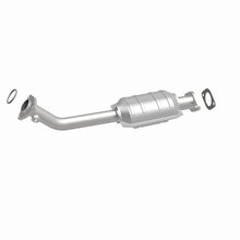 Load image into Gallery viewer, MagnaFlow Exhaust Products 24118 HM Grade Direct-Fit Catalytic Converter for Select INFINITI QX4, Nissan Pathfinder