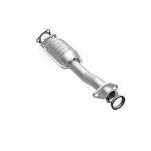 Load image into Gallery viewer, MagnaFlow Exhaust Products 22634 Standard Grade Direct-Fit Catalytic Converter for Select Honda Civic