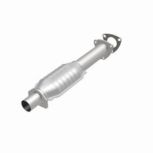 Load image into Gallery viewer, MagnaFlow Exhaust Products 93483 Standard Grade Direct-Fit Catalytic Converter for Select Chevrolet S10, GMC Sonoma