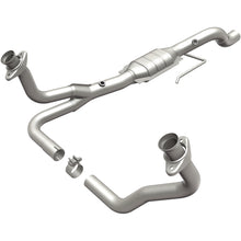 Load image into Gallery viewer, MagnaFlow Exhaust Products 24437 HM Grade Direct-Fit Catalytic Converter for Select Dodge Dakota