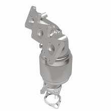 Load image into Gallery viewer, MagnaFlow Exhaust Products 52782 OEM Grade Manifold Catalytic Converter for Select Kia Sedona