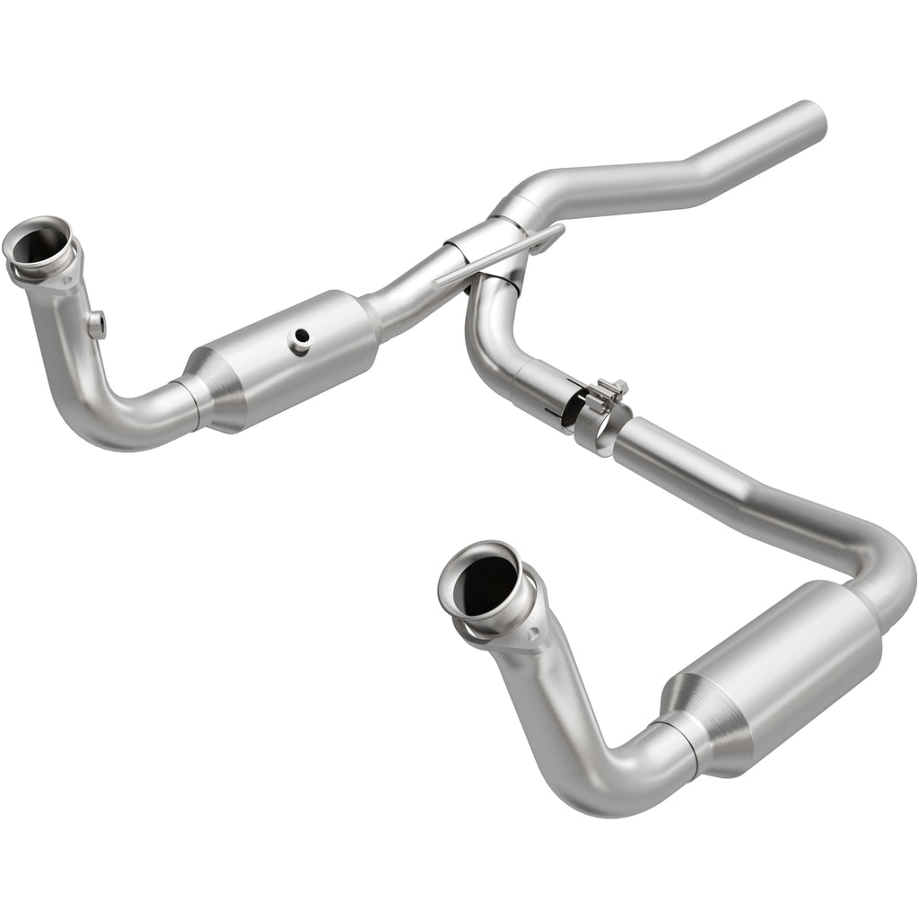 MagnaFlow Exhaust Products 52148 OEM Grade Direct-Fit Catalytic Converter for Select Dodge Nitro, Jeep Liberty