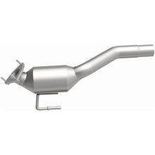 Load image into Gallery viewer, MagnaFlow Exhaust Products 24185 HM Grade Direct-Fit Catalytic Converter for Select Volkswagen Touareg