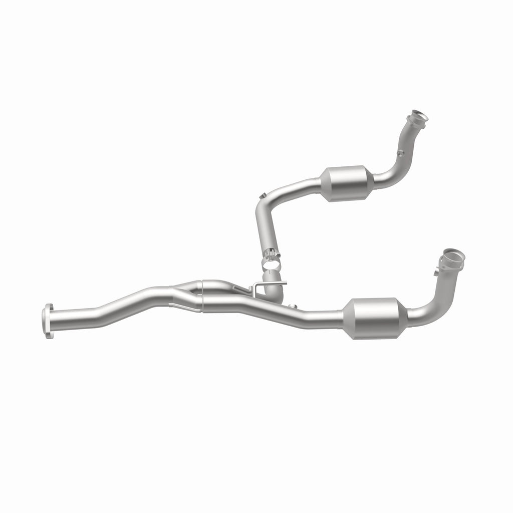 MagnaFlow Exhaust Products 5451186 California CARB Direct-Fit Catalytic Converter for Select Jeep Liberty