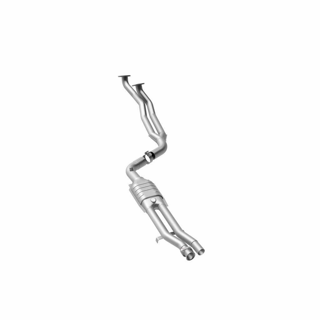 MagnaFlow Exhaust Products 23802 Standard Grade Direct-Fit Catalytic Converter for Select BMW 325i, BMW 325is
