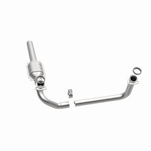 Load image into Gallery viewer, MagnaFlow Exhaust Products 93109 Standard Grade Direct-Fit Catalytic Converter for Select Chevrolet C1500, Chevrolet K1500, GMC C1500, GMC K1500