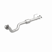 Load image into Gallery viewer, MagnaFlow Exhaust Products 4451633 California CARB Direct-Fit Catalytic Converter for Select Honda Passport, Isuzu Rodeo