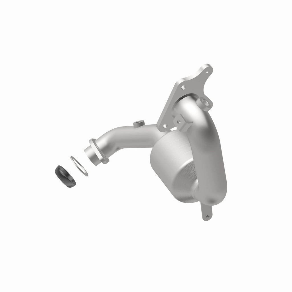 MagnaFlow Exhaust Products 52439 OEM Grade Direct-Fit Catalytic Converter for Select Nissan Juke