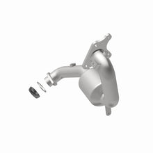Load image into Gallery viewer, MagnaFlow Exhaust Products 52439 OEM Grade Direct-Fit Catalytic Converter for Select Nissan Juke