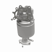Load image into Gallery viewer, MagnaFlow Exhaust Products 5531336 California CARB Manifold Catalytic Converter for Select Acura RL, Acura TL, Honda Accord
