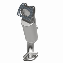 Load image into Gallery viewer, MagnaFlow Exhaust Products 52227 OEM Grade Manifold Catalytic Converter for Select Chrysler 200, Chrysler Town &amp; Country, Dodge Avenger, Dodge Grand Caravan, Dodge Journey, Ram C/V, Volkswagen Routan