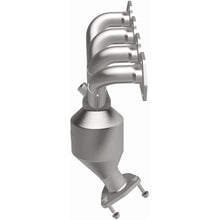 Load image into Gallery viewer, MagnaFlow Exhaust Products 51062 OEM Grade Manifold Catalytic Converter for Select Chevrolet Aveo, Chevrolet Aveo5, Pontiac G3, Pontiac G3 Wave, Suzuki Swift+
