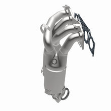 Load image into Gallery viewer, MagnaFlow Exhaust Products 23085 HM Grade Manifold Catalytic Converter for Select Toyota Highlander