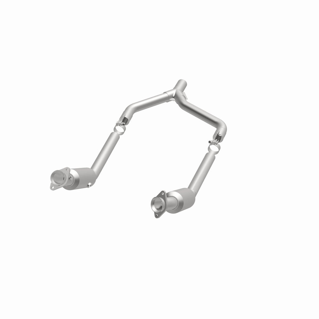 MagnaFlow Exhaust Products 49533 OEM Grade Direct-Fit Catalytic Converter for Select Ford Mustang