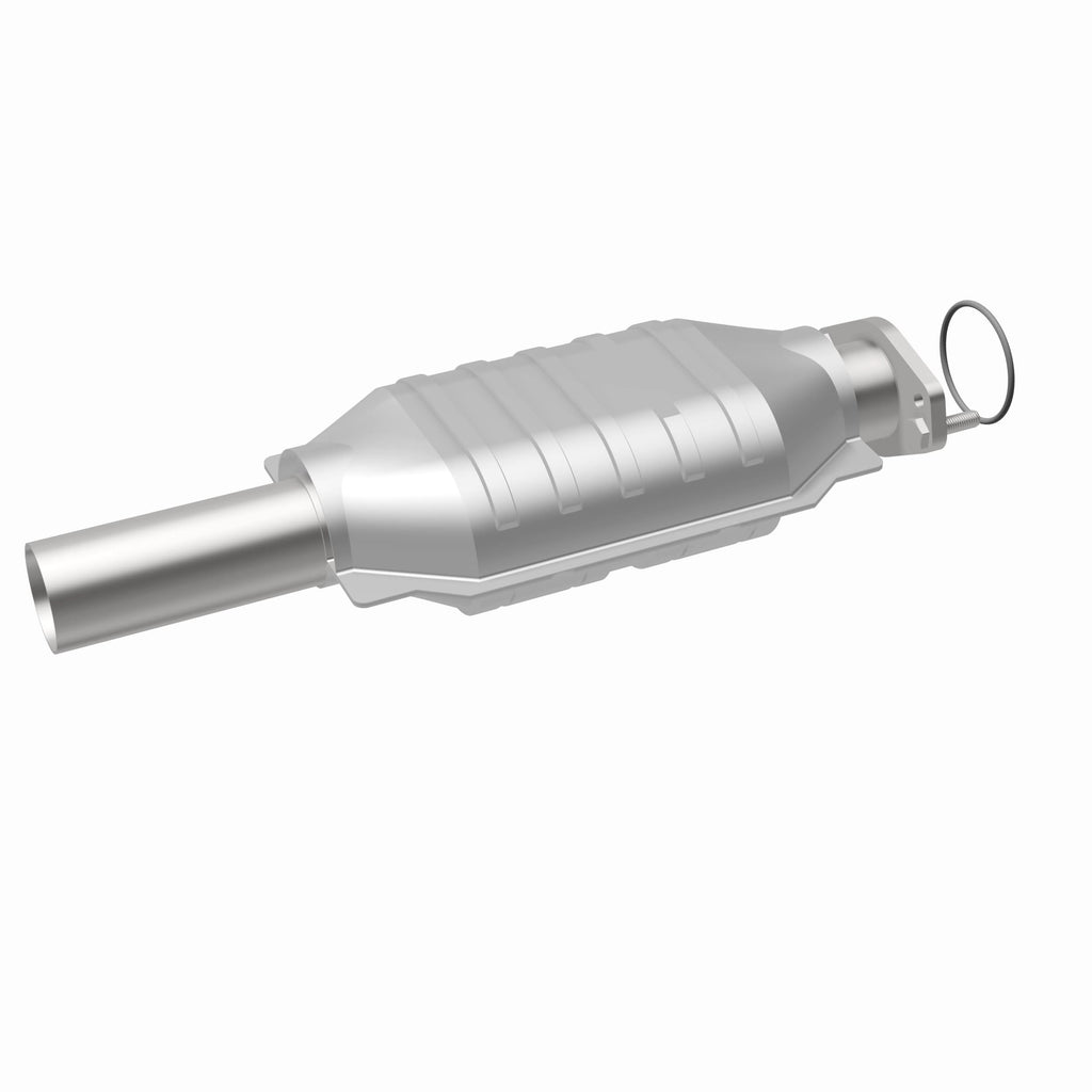 MagnaFlow Exhaust Products 51793 OEM Grade Direct-Fit Catalytic Converter for Select Ford Fusion, Lincoln MKZ, Mercury Milan