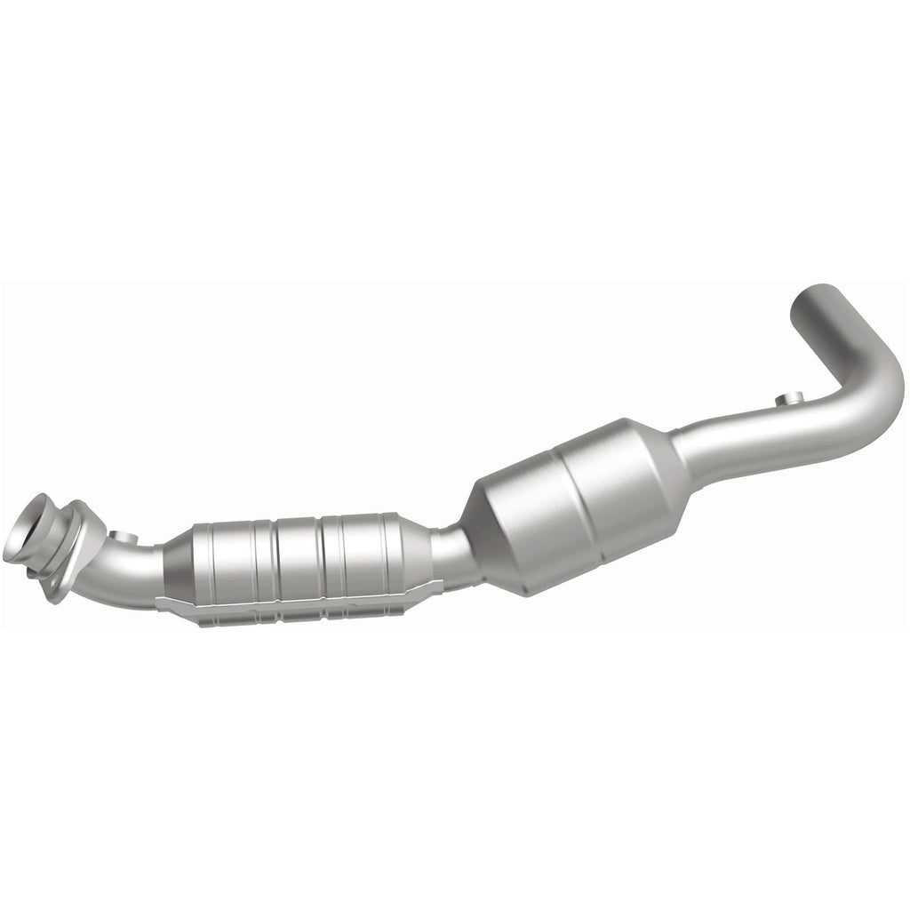 MagnaFlow Exhaust Products 51311 OEM Grade Direct-Fit Catalytic Converter for Select Ford E-150, Ford E-150 Club Wagon, Ford E-250