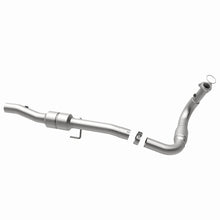 Load image into Gallery viewer, MagnaFlow Exhaust Products 458067 California CARB Direct-Fit Catalytic Converter for Select Chevrolet Silverado HD, GMC Sierra HD
