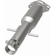 Load image into Gallery viewer, MagnaFlow Exhaust Products 5671623 California CARB Direct-Fit Catalytic Converter for Select Pontiac G6, Saturn Aura