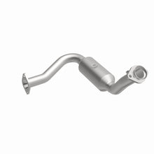 Load image into Gallery viewer, MagnaFlow Exhaust Products 5451677 California CARB Direct-Fit Catalytic Converter for Select Ford Ranger, Mazda B4000