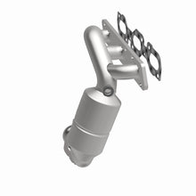 Load image into Gallery viewer, MagnaFlow Exhaust Products 51370 OEM Grade Manifold Catalytic Converter for Select Ford Escape, Mazda Tribute, Mercury Mariner