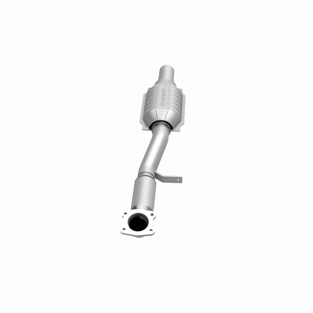 MagnaFlow Exhaust Products 49528 OEM Grade Direct-Fit Catalytic Converter for Select Volvo S40, Volvo V40