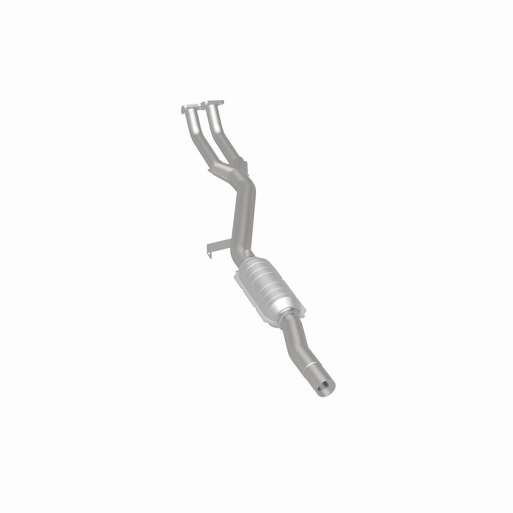 MagnaFlow Exhaust Products 93685 Standard Grade Direct-Fit Catalytic Converter for Select BMW 850CSi, BMW 850Ci, BMW 850i