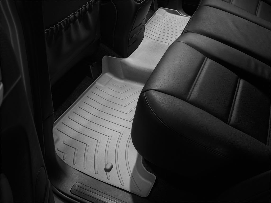 Weathertech 460452 FloorLiner™ DigitalFit® for Select Porsche Cayenne, Volkswagen Touareg