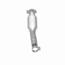 Load image into Gallery viewer, MagnaFlow Exhaust Products 24148 HM Grade Direct-Fit Catalytic Converter for Select Chevrolet Silverado HD, Chevrolet Silverado HD Classic, Chevrolet Silverado 2500, Chevrolet Suburban 2500, GMC Sierra HD, GMC Sierra HD Classic, GMC Sierra 2500, GMC