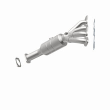 Load image into Gallery viewer, MagnaFlow Exhaust Products 24198 HM Grade Manifold Catalytic Converter for Select Ford Fusion, Mercury Milan