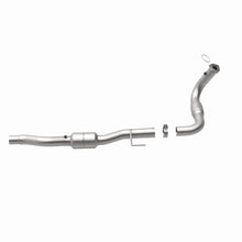 Load image into Gallery viewer, MagnaFlow Exhaust Products 49636 OEM Grade Direct-Fit Catalytic Converter for Select Chevrolet Avalanche 2500, Chevrolet Suburban 2500, GMC Yukon XL