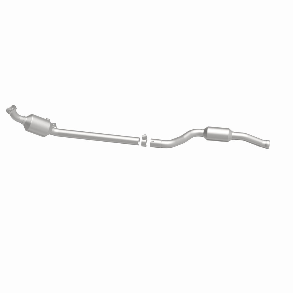 MagnaFlow Exhaust Products 21-439 OEM Grade Direct-Fit Catalytic Converter for Select Mercedes-Benz GLK350