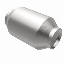 Load image into Gallery viewer, MagnaFlow Exhaust Products 51659 OEM Grade Universal Catalytic Converter for Select BMW 228i Gran Coupe, BMW 228i xDrive Gran Coupe, BMW X1, BMW X2, Cadillac Escalade, Cadillac Escalade ESV, Cadillac Escalade EXT, Chevrolet Avalanche 2500, Chevrolet