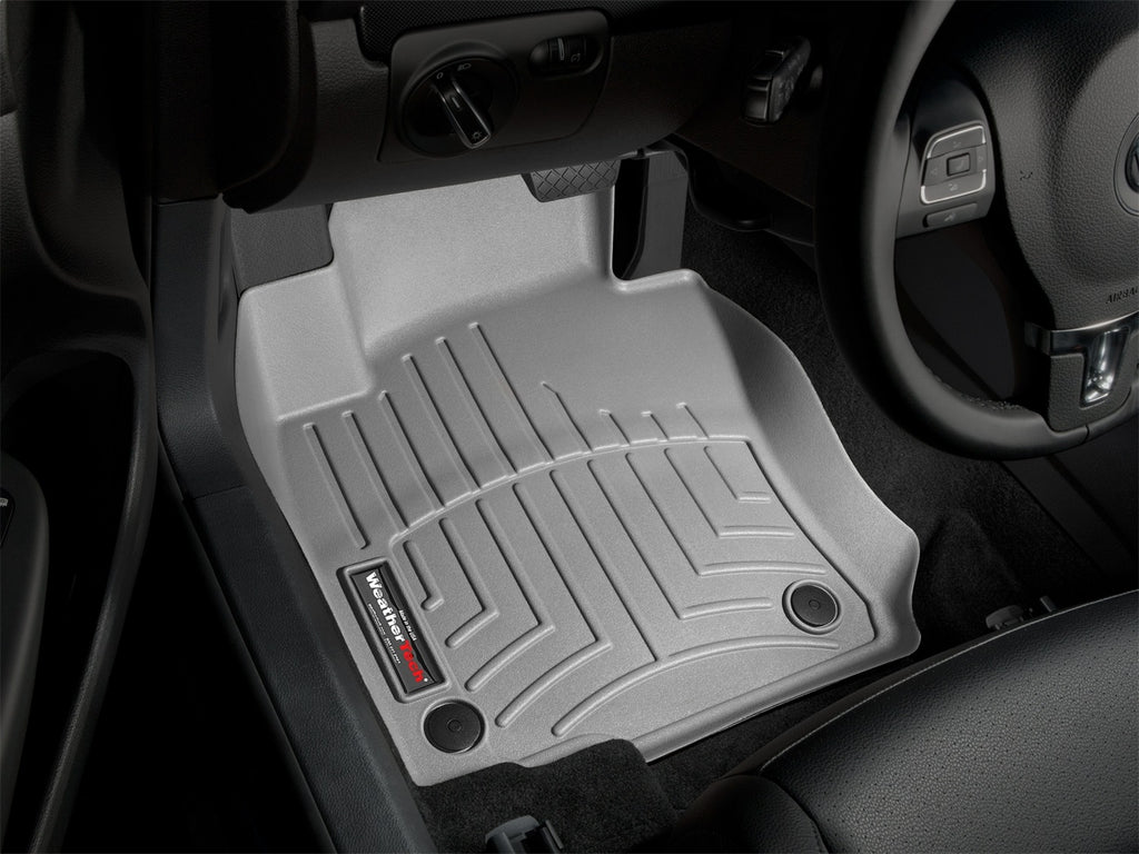 Weathertech 462691 FloorLiner™ DigitalFit® for Select Volkswagen Eos, Volkswagen GTI, Volkswagen Golf, Volkswagen Golf R, Volkswagen Jetta, Volkswagen R32, Volkswagen Rabbit