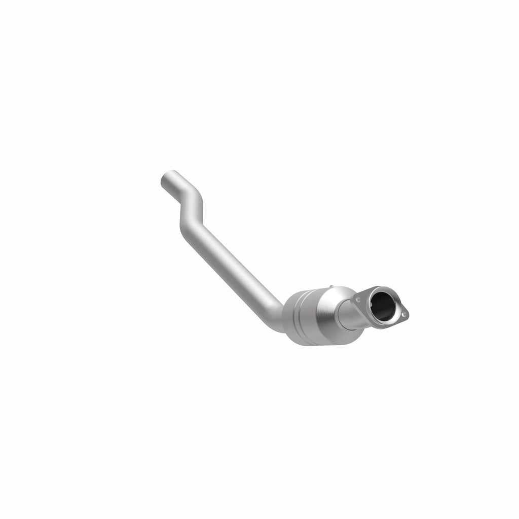MagnaFlow Exhaust Products 49739 OEM Grade Direct-Fit Catalytic Converter for Select Dodge Durango, Jeep Grand Cherokee