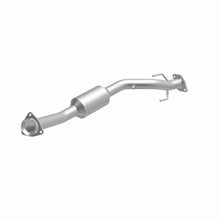 Load image into Gallery viewer, MagnaFlow Exhaust Products 5551221 California CARB Direct-Fit Catalytic Converter for Select Buick Rainier, Chevrolet Trailblazer, GMC Envoy, Isuzu Ascender