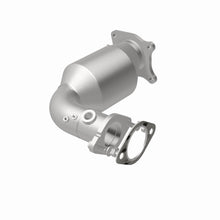 Load image into Gallery viewer, MagnaFlow Exhaust Products 21-822 OEM Grade Direct-Fit Catalytic Converter for Select Subaru Forester, Subaru WRX