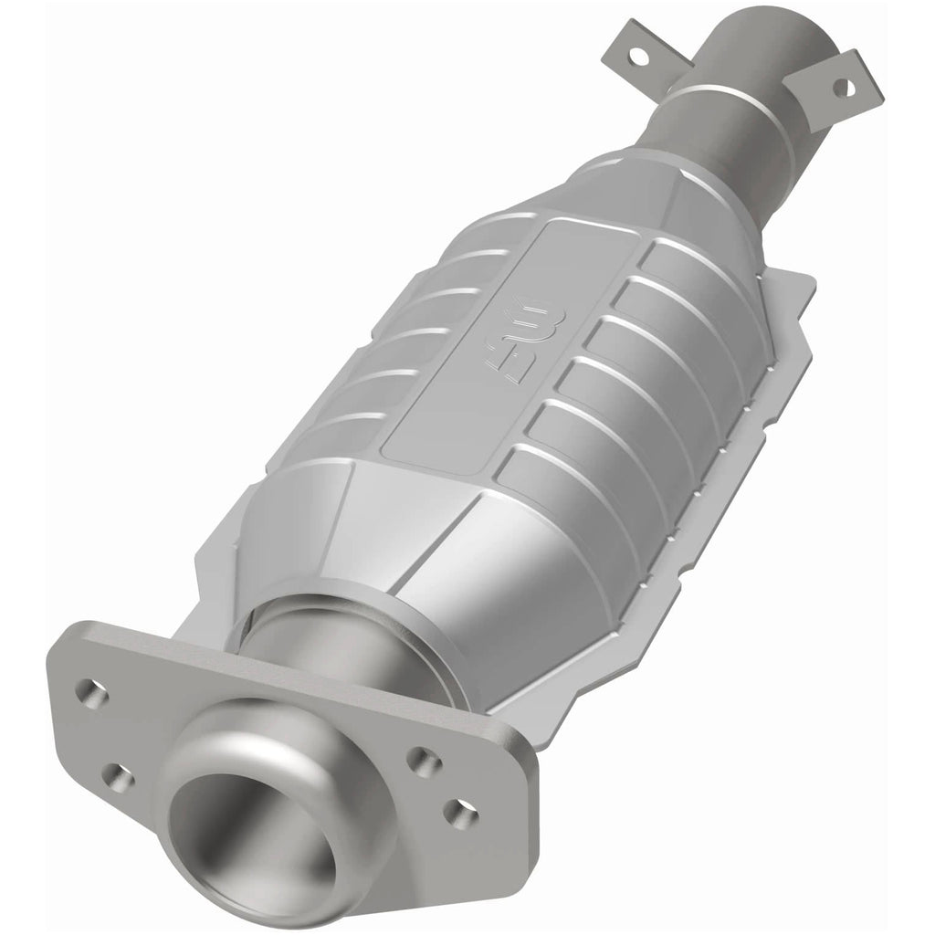 MagnaFlow Exhaust Products 93486 Standard Grade Direct-Fit Catalytic Converter for Select Chevrolet S10, Chevrolet S10 Blazer, GMC Jimmy, GMC S15, GMC S15 Jimmy, GMC Sonoma, GMC Syclone, GMC Typhoon, Oldsmobile Bravada