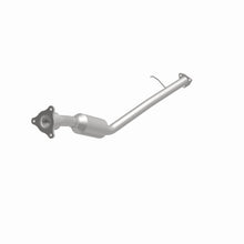 Load image into Gallery viewer, MagnaFlow Exhaust Products 24078 HM Grade Direct-Fit Catalytic Converter for Select Saturn Vue