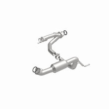 Load image into Gallery viewer, MagnaFlow Exhaust Products 52562 OEM Grade Direct-Fit Catalytic Converter for Select Toyota Tacoma