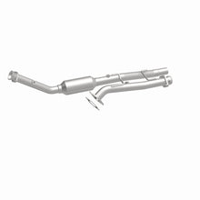Load image into Gallery viewer, MagnaFlow Exhaust Products 4451314 California CARB Direct-Fit Catalytic Converter for Select Ford Explorer, Mercury Mountaineer